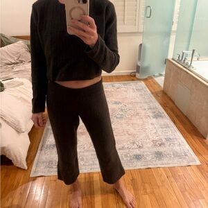 Alo brown cashmere  Lounge Set (started as a medium, but now a extra small)